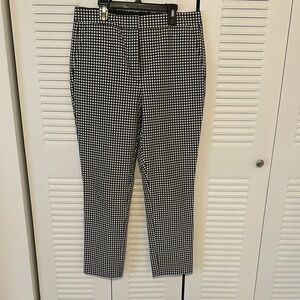 Rag & Bone Black and White Capris with Tailored Fit